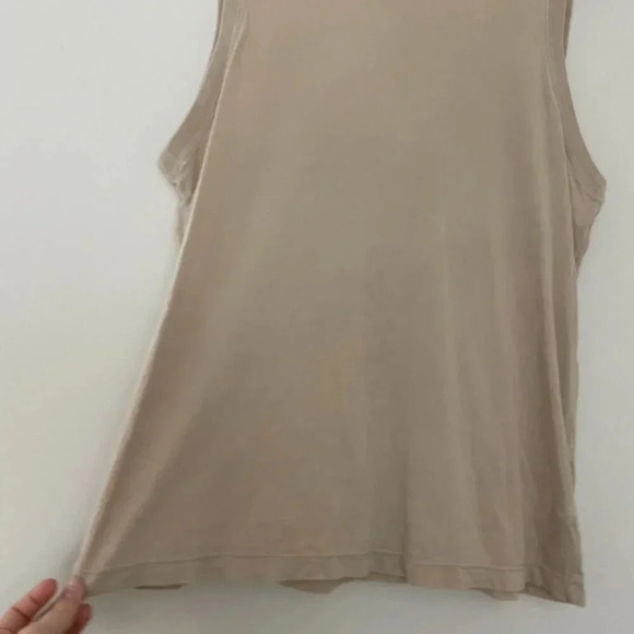 Agolde Amara Muscle Tee in Foundation Size Small - Picture 5 of 5